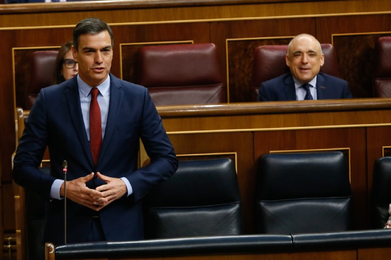 El presidente del Gobierno, Pedro Sánchez, contesta a las preguntas de los diputados en la Sesión de Control al Gobierno