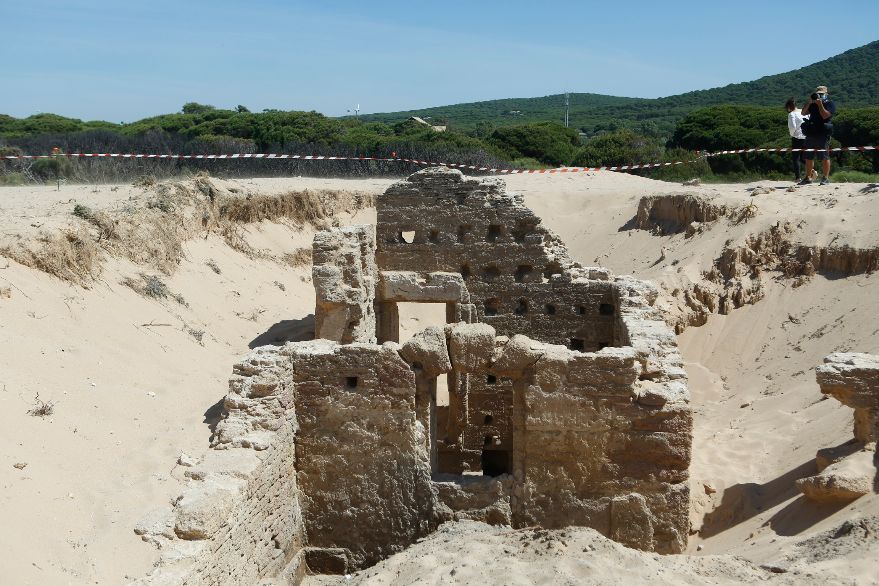 La Consejería de Cultura protegerá como BIC los hallazgos arqueológicos de Cabo Trafalgar-Caños de Meca
