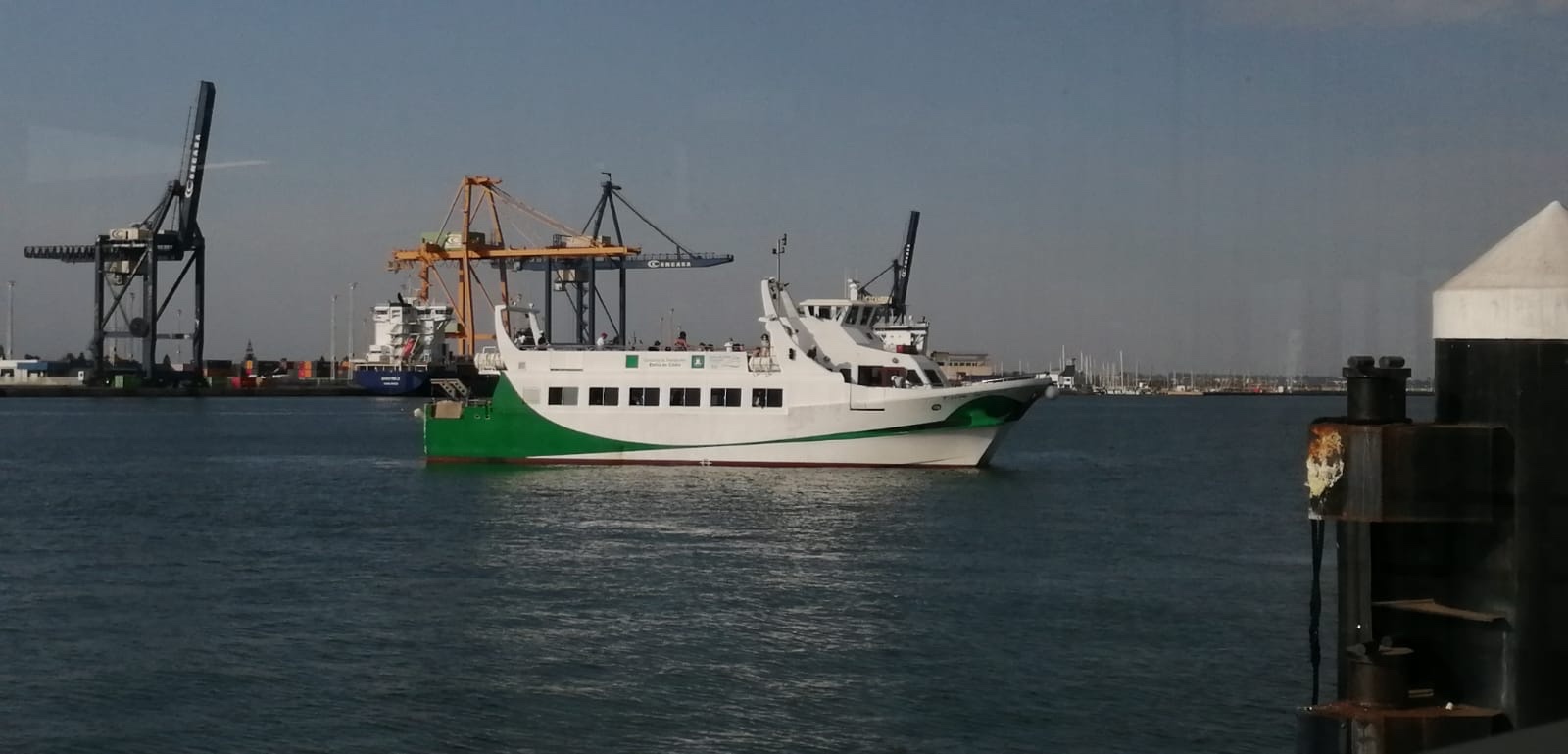 catamaran rota cadiz horarios 2023