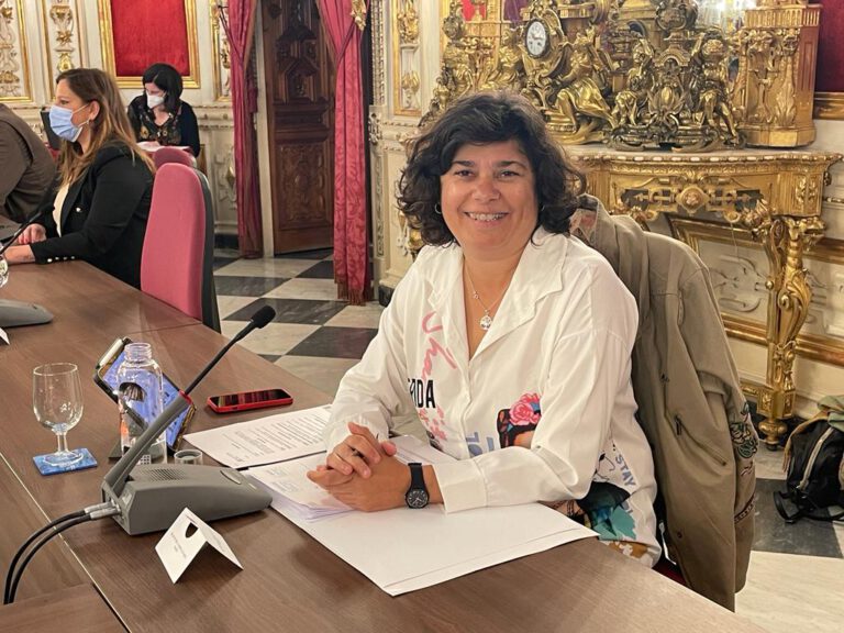 Carmen Álvarez