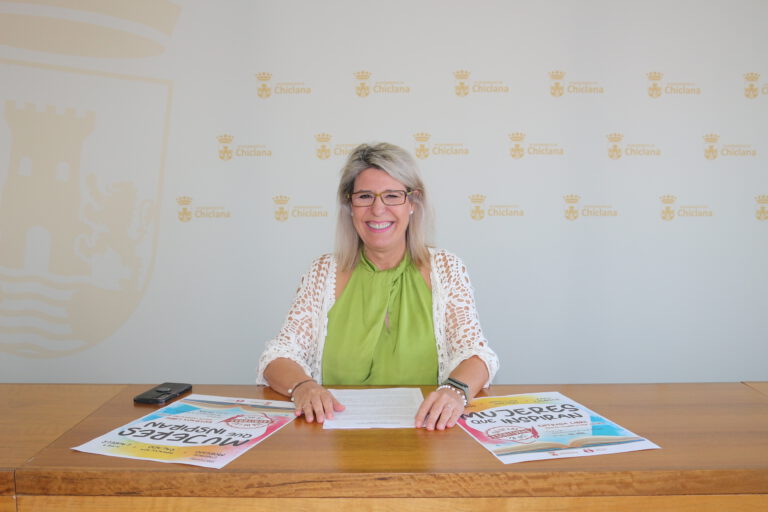 Mª Ángeles Martínez Rico