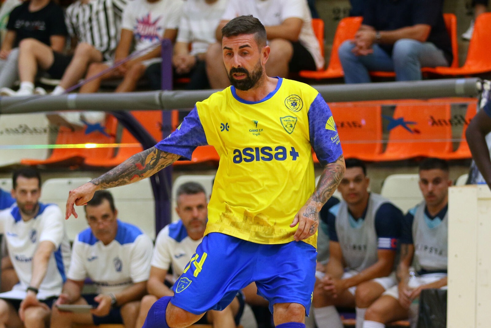 El Cádiz CF Virgili llega a un acuerdo con Saúl Olmo para su salida en ...
