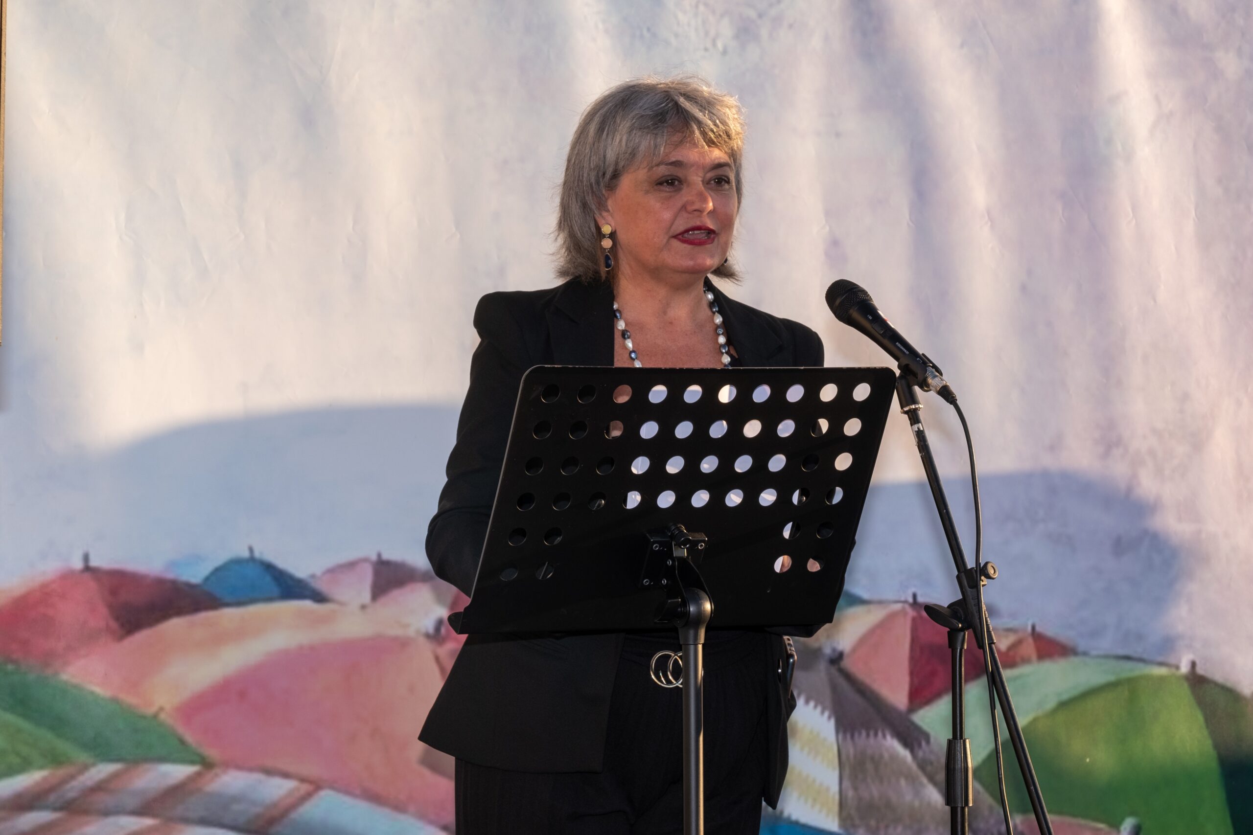 Blanca Flores