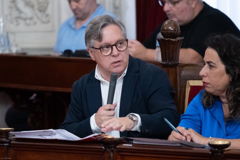 Óscar Torres