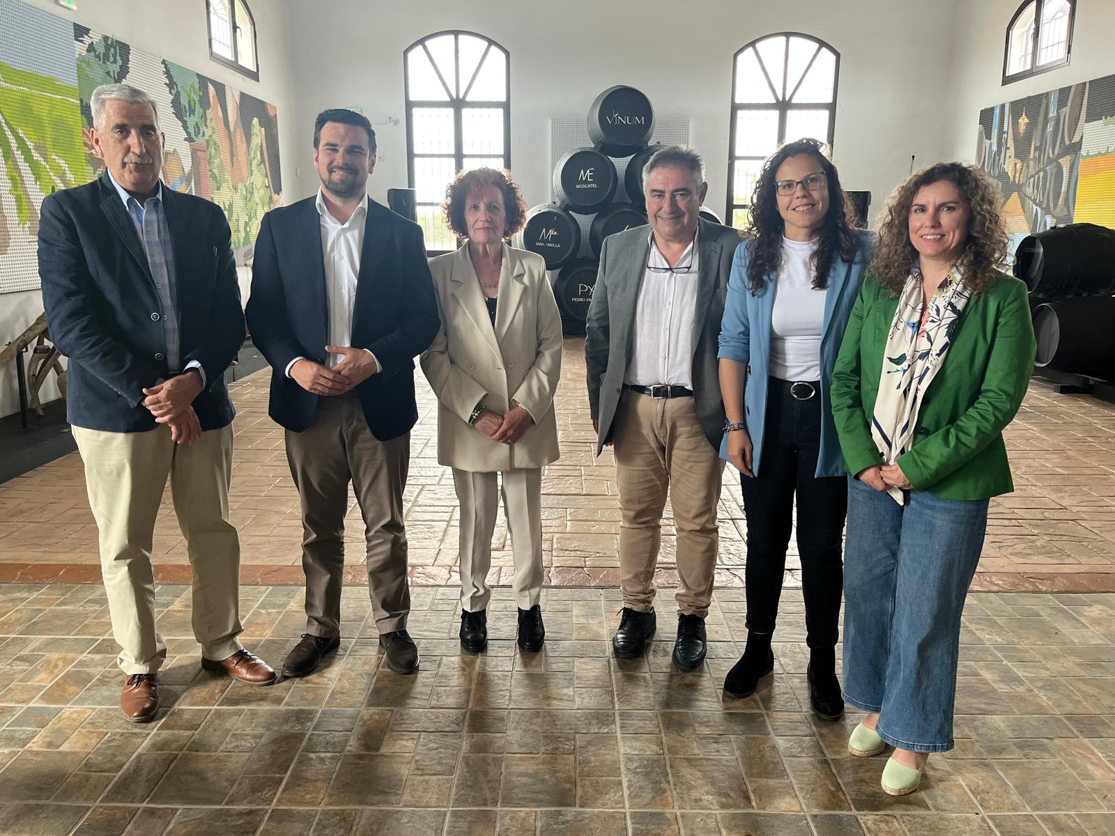 La Junta y el GDR Campiña de Jerez impulsan el enoturismo en Chipiona con el apoyo a Vinum ·