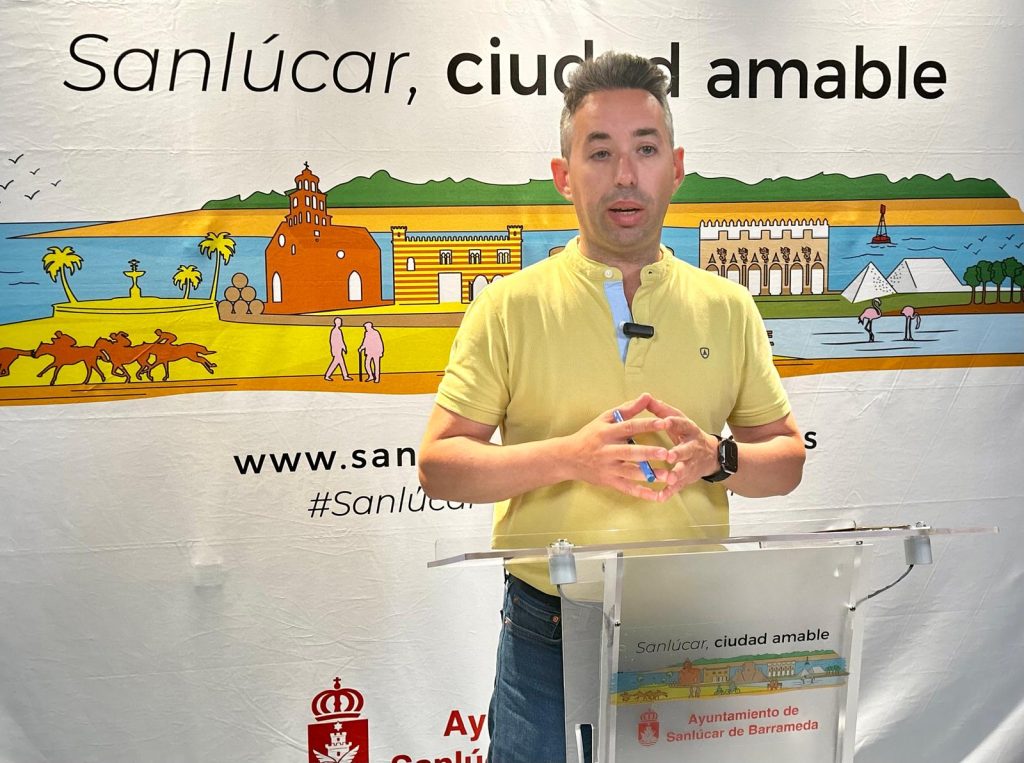David González