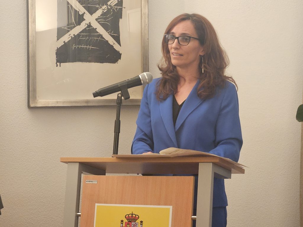 Mónica García