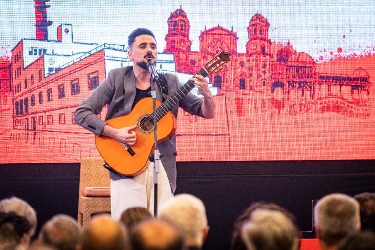 Riki Rivera