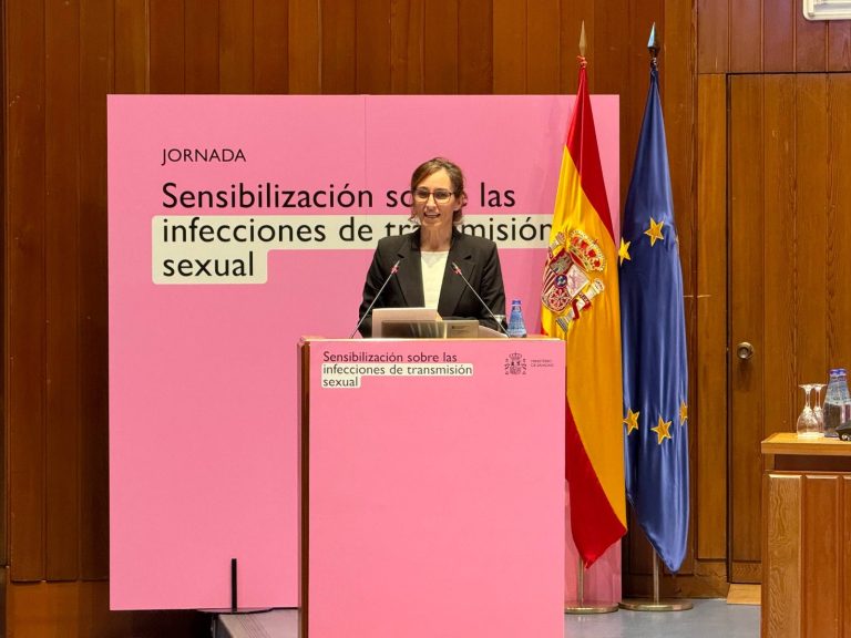 Mónica García